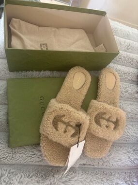 Gucci Beige Shearling Slide Sandals